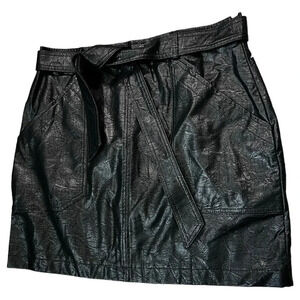 Shine Star Juniors Mini Skirt Black Size Large Faux Leather Belted Crinkle Style